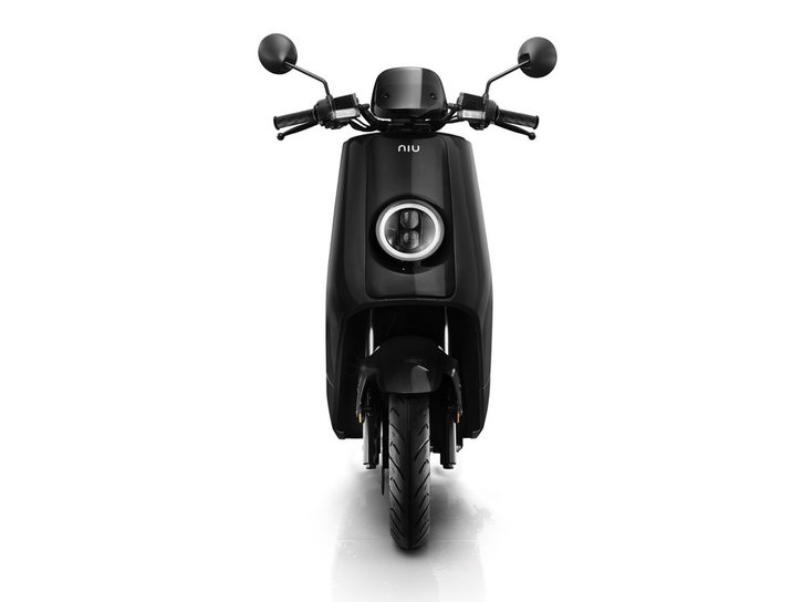 N Sport 2019 Black 002