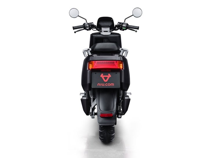 N Sport 2019 Black 003